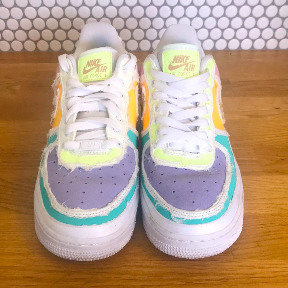 Nike AF1s low pastel reveal women’s size 8